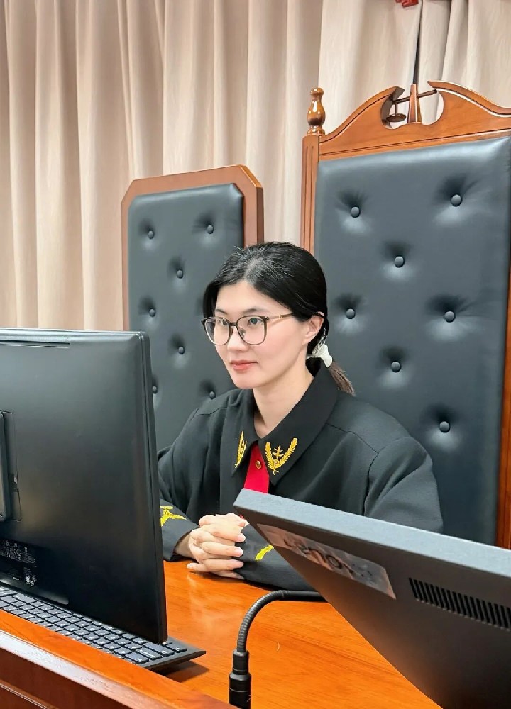 医美被烫伤还遭无证注射，法院怎么判赔偿？
